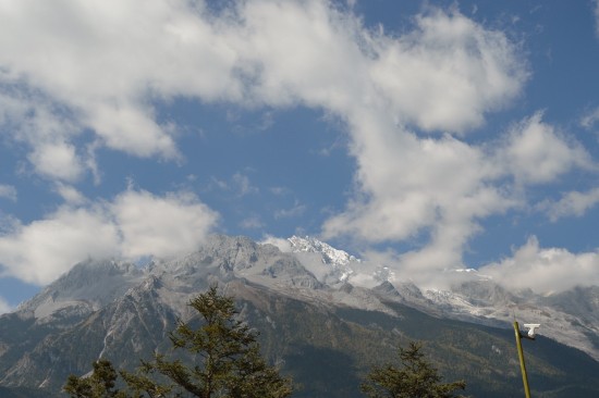 玉龙雪山之远眺